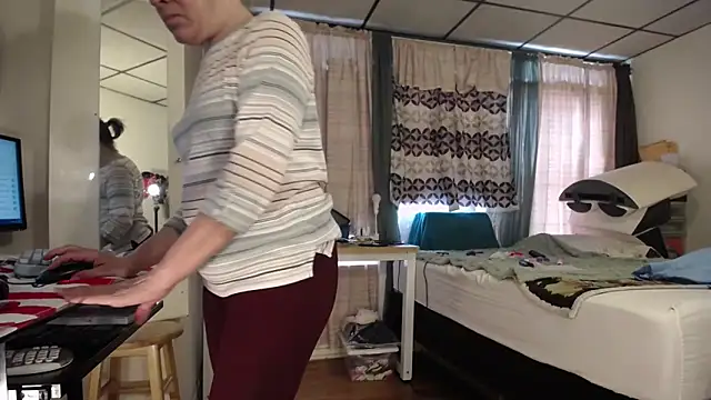 ANALTRAINING4U2 online show from February 26, 2025, 4:03 am