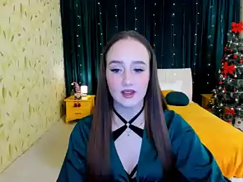 SabrinaCandi online show from December 21, 2025, 5:31 pm