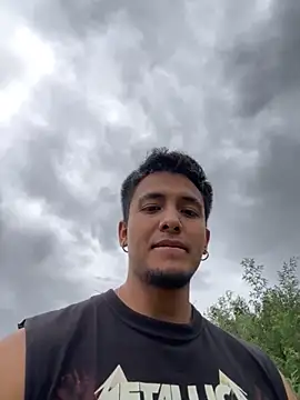 Snapshot of JeanLust chatting on October 25, 2025, 4:13 pm JeanLust online show from October 25, 2025, 4:13 pm