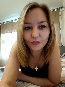 VeroLoverx online show from September 28, 2025, 9:25 am