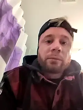 Chffbhf online show from October 21, 2025, 6:58 am