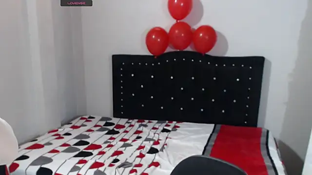 Coraline Playful online show from October 31, 2025, 7:15 pm