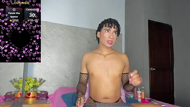 Stannlyy online show from September 19, 2025, 4:03 am