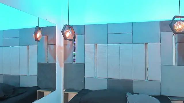 VictoriaDuart online show from February 7, 2026, 8:23 pm