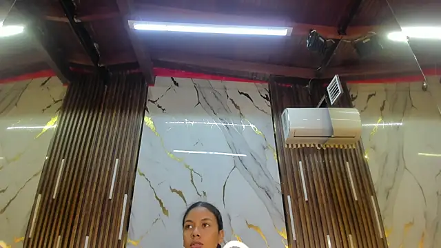 VictoriaDuart online show from March 29, 2026, 9:04 pm