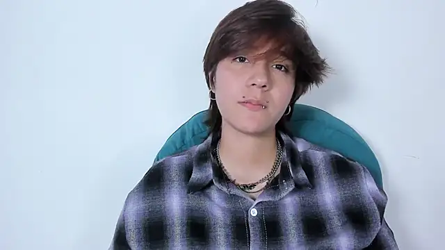 Tsuki Maru online show from April 6, 2026, 7:04 pm