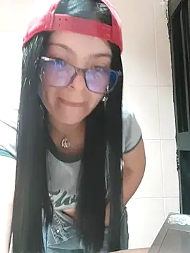 LunaJacobs online show from February 20, 2026, 7:25 pm