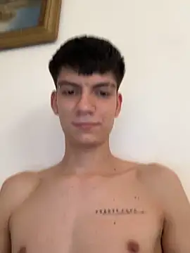 Luck  090 online show from April 9, 2026, 7:52 pm