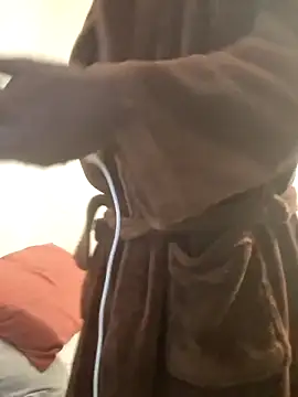 Thatboydee01 online show from April 18, 2026, 5:39 pm