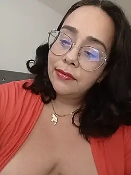 Snapshot of AnastaciaBlues chatting on July 13, 2026, 5:43 am AnastaciaBlues online show from July 13, 2026, 5:43 am