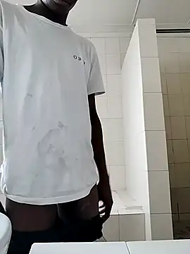 mBojie online show from November 23, 2025, 4:56 am