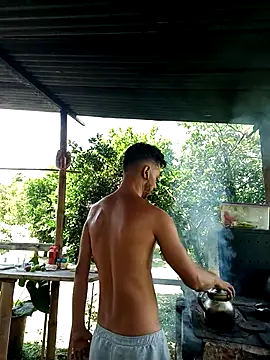 Snapshot of AlphaAlterX chatting on September 13, 2025, 3:23 pm AlphaAlterX online show from September 13, 2025, 3:23 pm