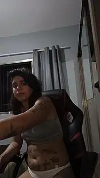 Maricamposs online show from November 22, 2025, 2:43 am