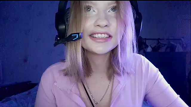 Snapshot of pr_In_cess_ chatting on September 21, 2025, 8:21 pm pr In cess  online show from September 21, 2025, 8:21 pm