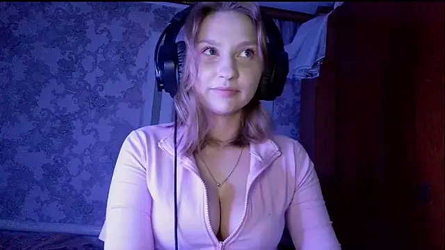 Snapshot of pr_In_cess_ chatting on October 3, 2025, 10:40 pm pr In cess  online show from October 3, 2025, 10:40 pm