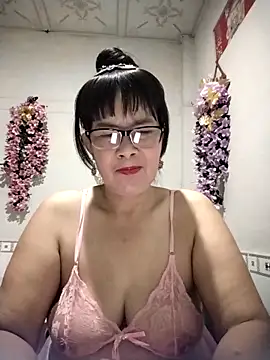 Ki xxx online show from September 17, 2025, 11:34 am