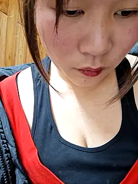 ALIENHR38 online show from March 13, 2026, 1:56 am