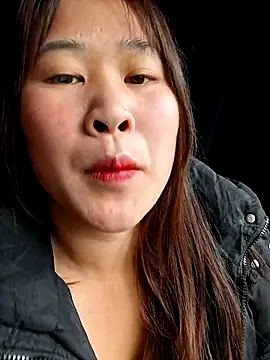 ALIENHR38 online show from March 17, 2026, 1:32 am