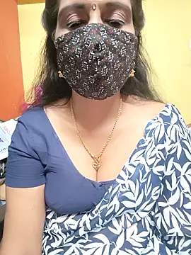 mallu-reshma online show from October 30, 2025, 2:07 pm