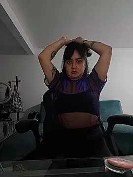 LylaVixxen online show from November 14, 2025, 11:35 pm