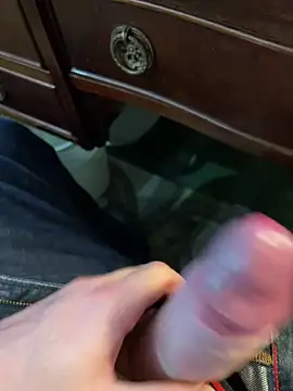 Snapshot of andymatthisbwc chatting on January 19, 2026, 2:32 pm andymatthisbwc online show from January 19, 2026, 2:32 pm