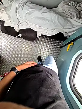 RockRolaxxx online show from September 11, 2025, 3:06 am