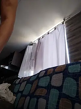Snapshot of KittyHoleshot87 chatting on June 1, 2026, 5:58 pm KittyHoleshot87 online show from June 1, 2026, 5:58 pm