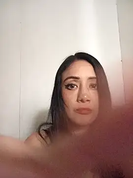 Danielita2025 online show from September 26, 2025, 9:57 am