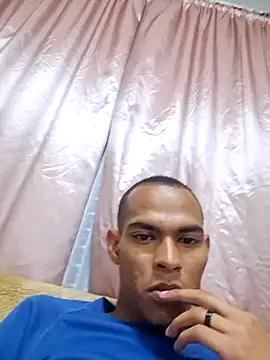 Snapshot of LuciousLyon chatting on March 4, 2026, 6:36 pm LuciousLyon online show from March 4, 2026, 6:36 pm