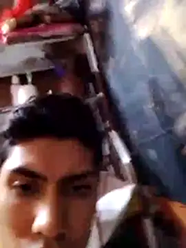 aispuro8505 online show from November 3, 2025, 6:58 am