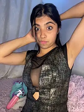 Snapshot of DianeSuns_ chatting on February 4, 2026, 3:56 am DianeSuns online show from February 4, 2026, 3:56 am