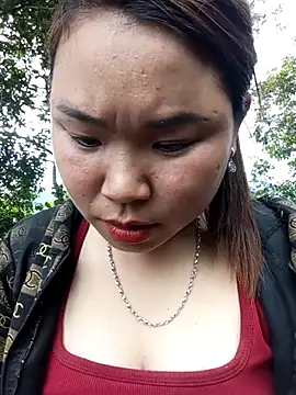 may-squirl online show from January 16, 2026, 3:43 am