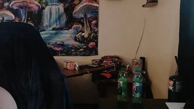 YoBlezz online show from September 22, 2025, 6:54 pm