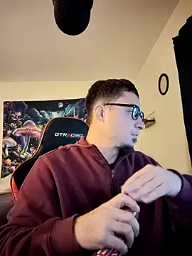 YoBlezz online show from September 26, 2025, 4:27 am