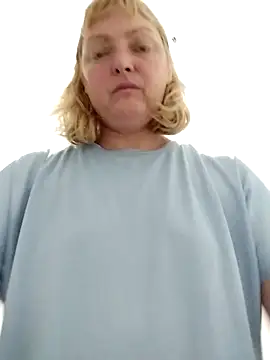 Snapshot of LiluLiluLilu chatting on September 17, 2025, 6:42 pm LiluLiluLilu online show from September 17, 2025, 6:42 pm