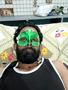 NIT-COUPLE online show from October 7, 2025, 4:37 pm