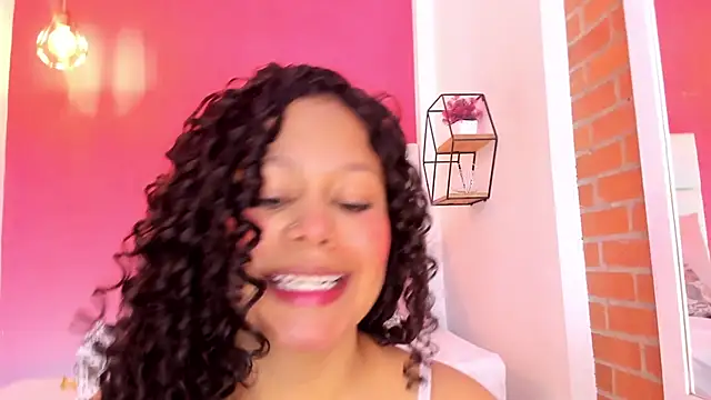 kendal sexy3 online show from September 27, 2025, 12:32 pm