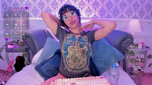 DaniCollinn  online show from February 27, 2026, 12:05 pm