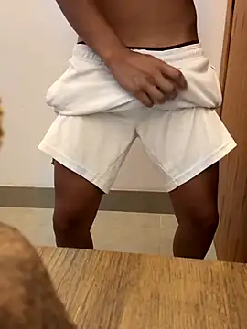 Snapshot of oconnnel chatting on November 5, 2025, 2:06 pm oconnnel online show from November 5, 2025, 2:06 pm