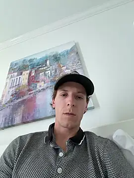 Snapshot of Badstepson33 chatting on February 11, 2026, 9:09 pm Badstepson33 online show from February 11, 2026, 9:09 pm