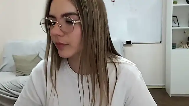 aSingleOne online show from October 29, 2025, 9:05 pm