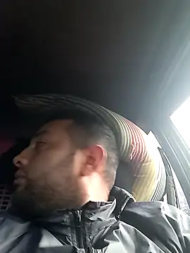 angelitocalientico online show from October 27, 2025, 12:09 pm