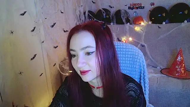 Micky Wood online show from October 31, 2025, 9:43 am