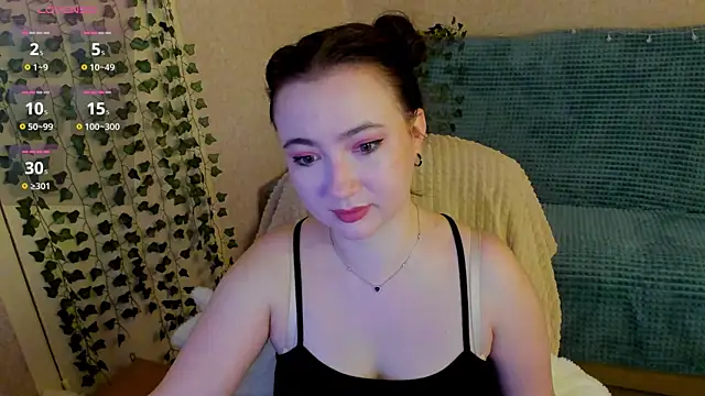 Snapshot of Micky_Wood chatting on June 19, 2026, 9:35 am Micky Wood online show from June 19, 2026, 9:35 am