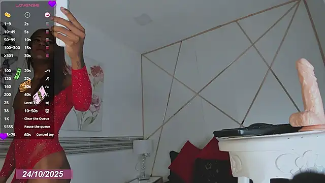 shantal chocolet online show from October 24, 2025, 1:51 pm