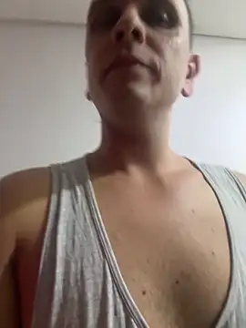 Snapshot of KianxxTeach chatting on February 19, 2026, 1:23 am KianxxTeach online show from February 19, 2026, 1:23 am