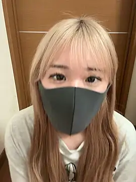 Snapshot of Una_chan_ chatting on October 3, 2025, 4:09 am Una chan online show from October 3, 2025, 4:09 am