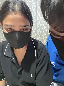 Sex Queen aaraya online show from May 1, 2026, 8:02 pm