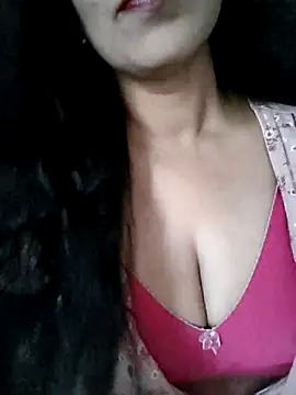 Deepa Sharma143 online show from October 17, 2025, 1:20 am