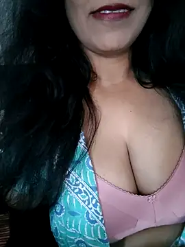 Deepa Sharma143 online show from March 9, 2026, 2:04 am